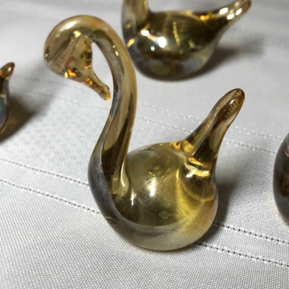 Glass Swans.  hand blown glass.  vintage. glass art. collectible. MCM - Picture 3 of 5